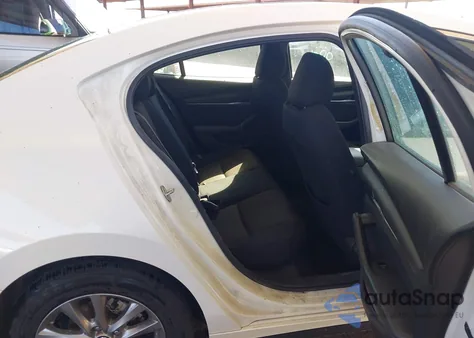 2020 Mazda Mazda3 from USA, damaged, VIN 3MZBPABL0LM139240